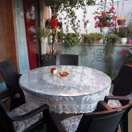 Apartman Ela *