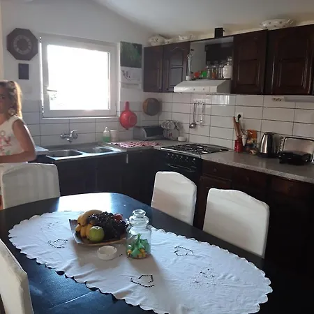 Ela Apartman Zadar