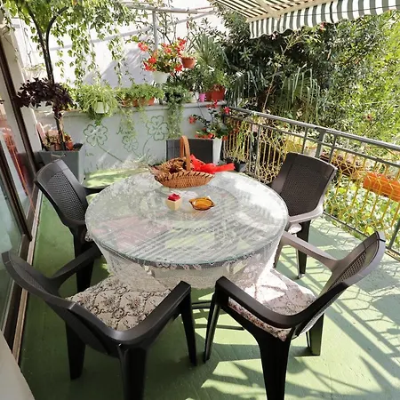 Apartman Ela *