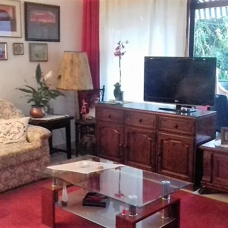 Ela Apartmán *