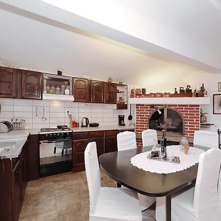 Ela Apartmán